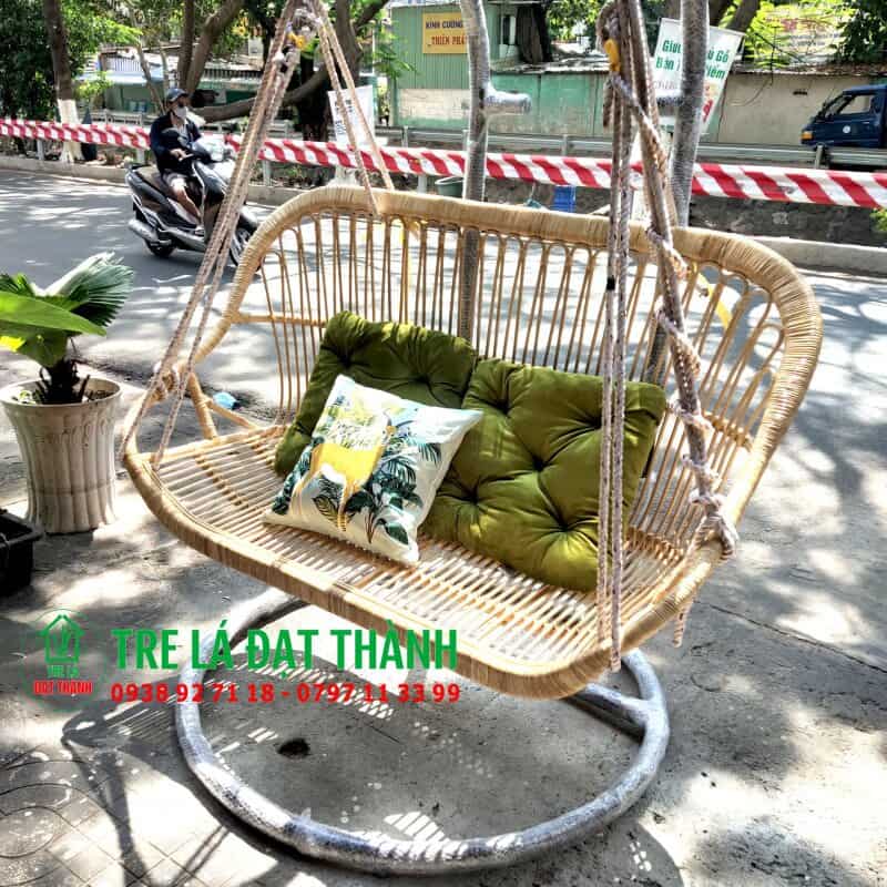 Xích Đu Trứng Đôi